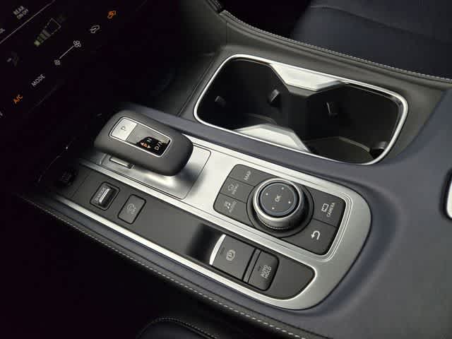 Thumbnail: 2027 INFINITI QX60 - 17
