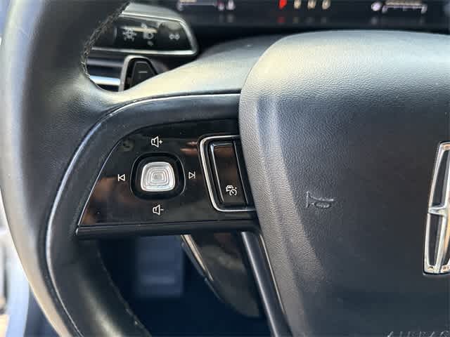 Thumbnail: 2020 Lincoln Corsair - 19