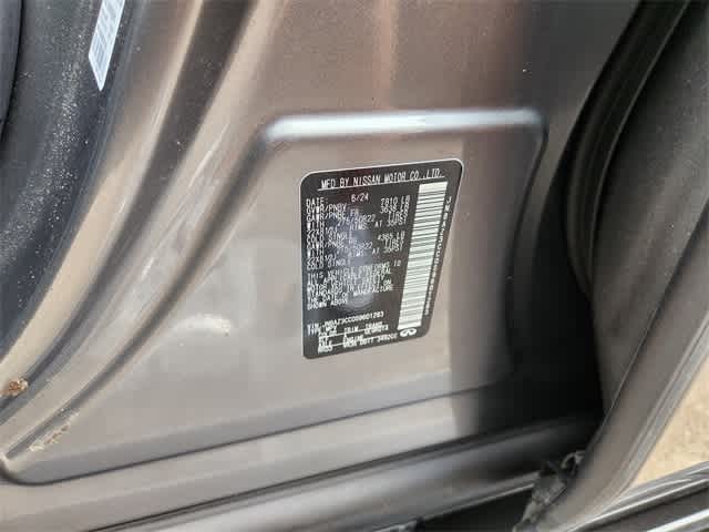 Thumbnail: 2025 INFINITI QX80 - 21