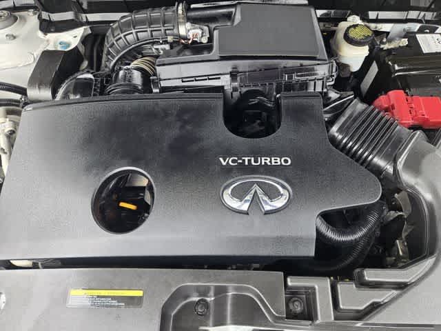 Thumbnail: 2021 INFINITI QX50 - 9