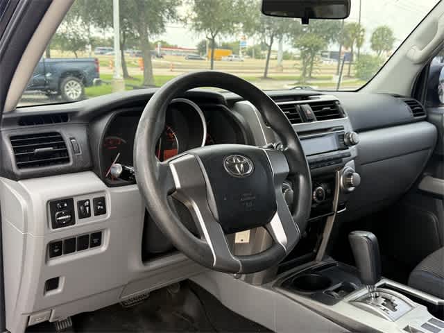 Thumbnail: 2011 Toyota 4Runner - 10