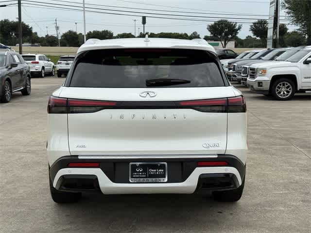 Thumbnail: 2023 INFINITI QX60 - 4