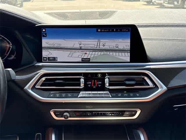 Thumbnail: 2022 BMW X6 - 17