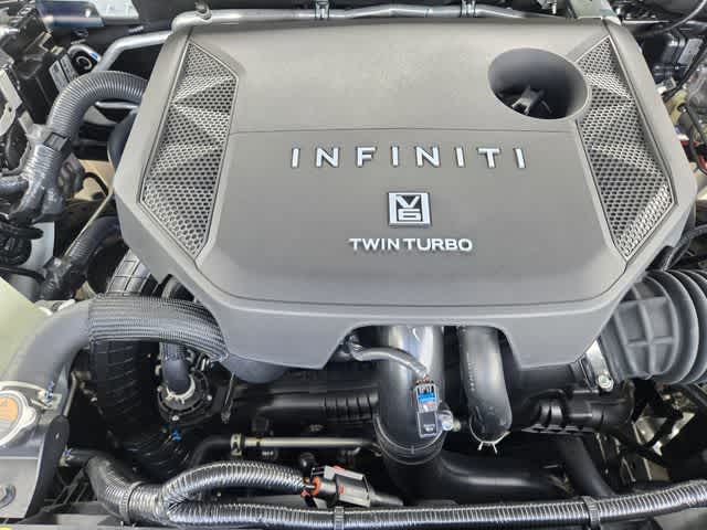 Thumbnail: 2026 INFINITI QX80 - 8