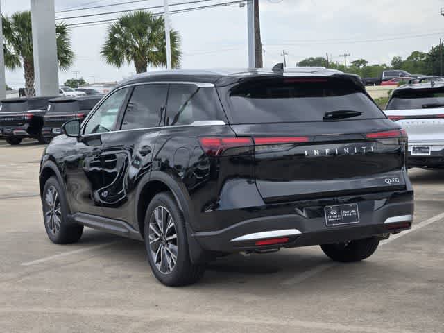 Thumbnail: 2027 INFINITI QX60 - 4