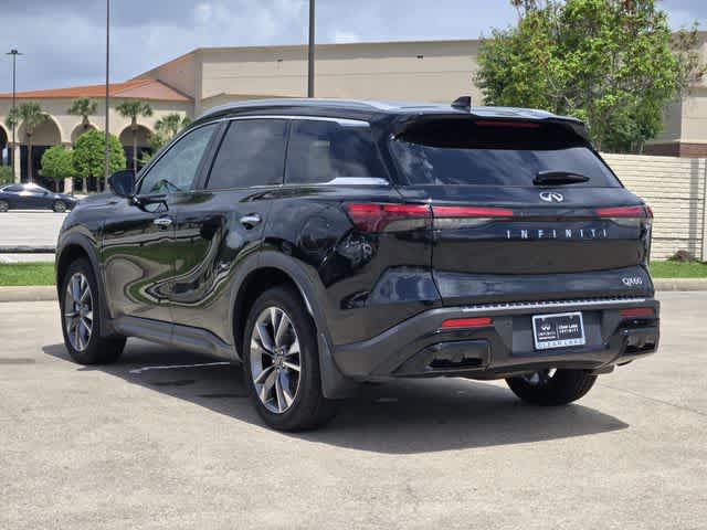 Thumbnail: 2023 INFINITI QX60 - 4