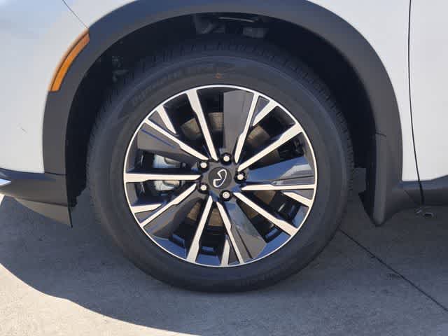 Thumbnail: 2027 INFINITI QX60 - 8