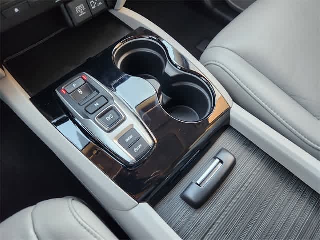 Thumbnail: 2020 Honda Pilot - 17