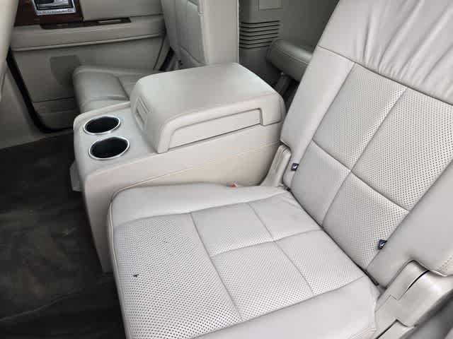 Thumbnail: 2011 Lincoln Navigator - 12