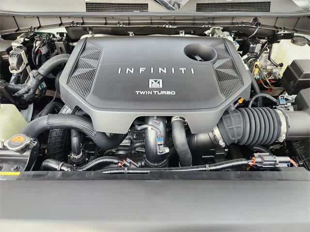 Thumbnail: 2026 INFINITI QX80 - 9