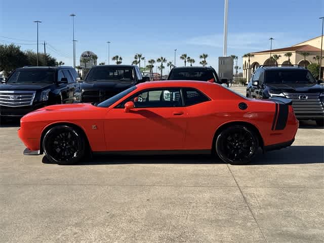 Thumbnail: 2019 Dodge Challenger - 2