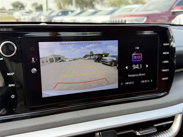 Thumbnail: 2023 Kia K5 - 24