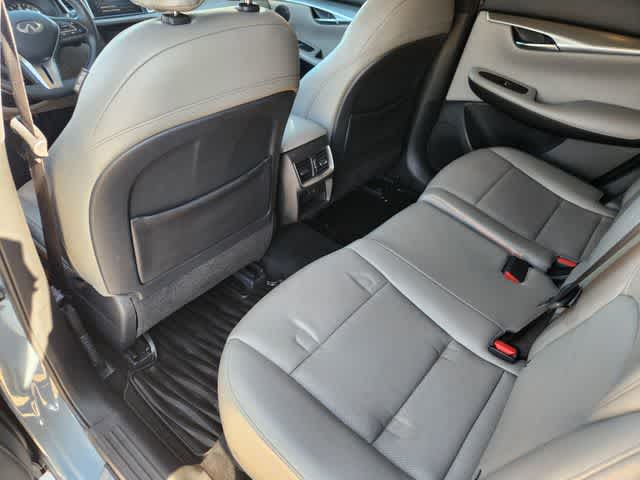 Thumbnail: 2023 INFINITI QX50 - 13