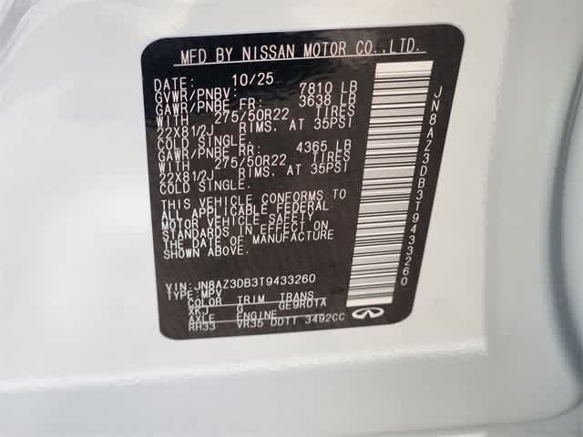 Thumbnail: 2026 INFINITI QX80 - 21