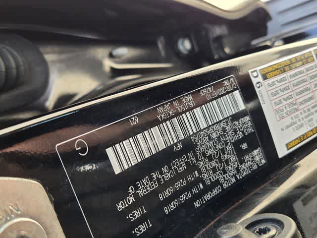 Thumbnail: 2023 Lexus GX - 21