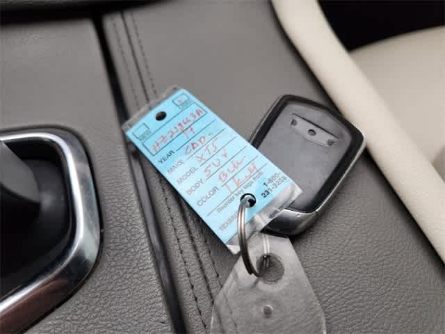 Thumbnail: 2017 Cadillac XT5 - 20