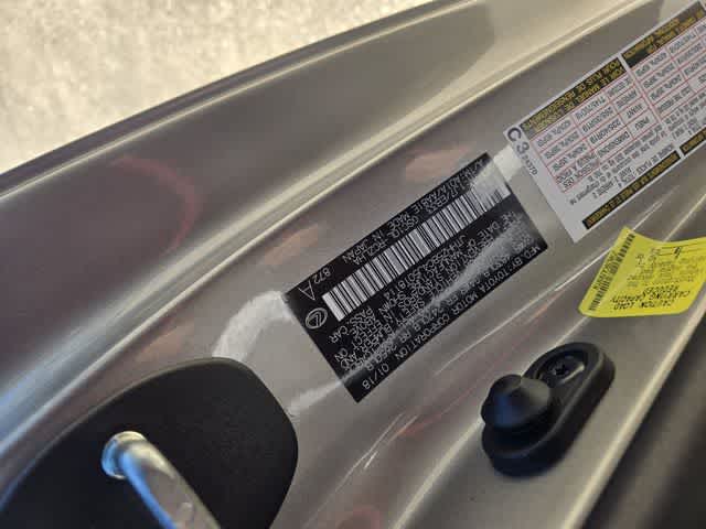 Thumbnail: 2018 Lexus RC - 21