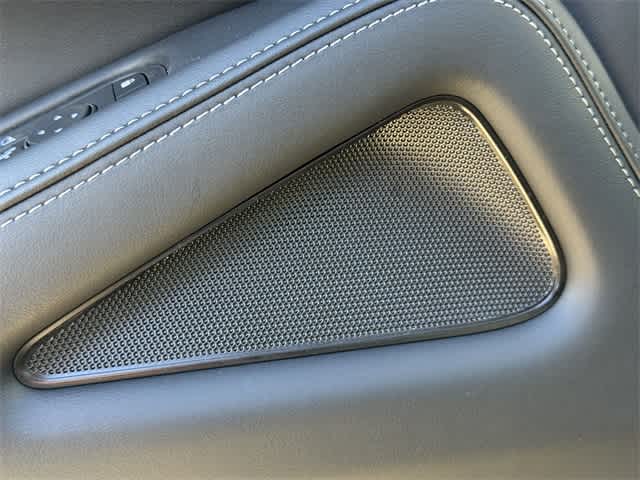 Thumbnail: 2026 INFINITI QX60 - 10