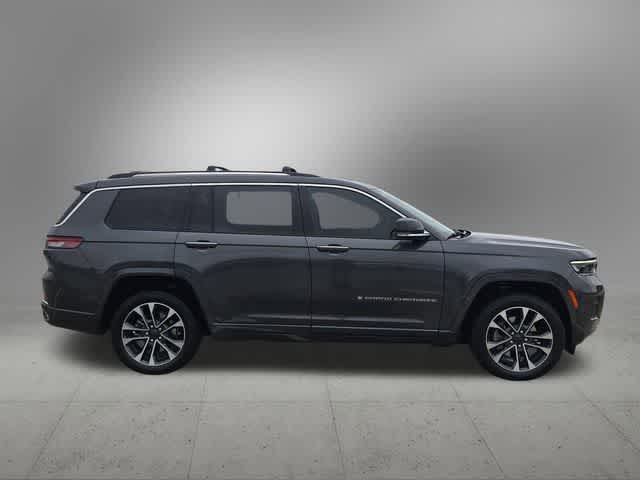 Thumbnail: 2022 Jeep Grand Cherokee - 7