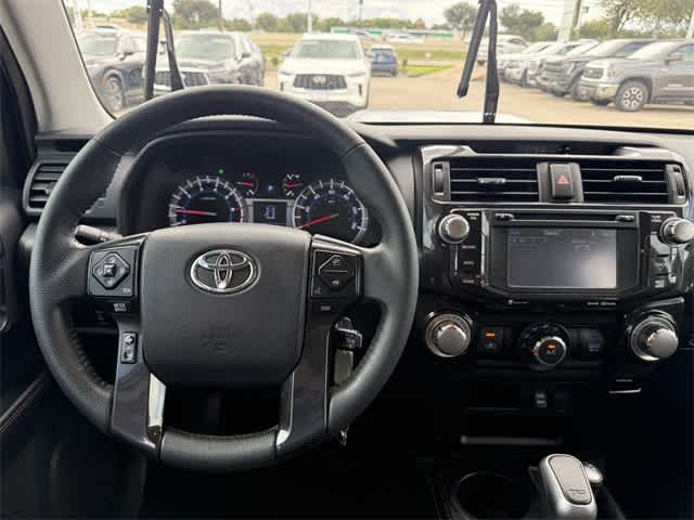 Thumbnail: 2019 Toyota 4Runner - 16
