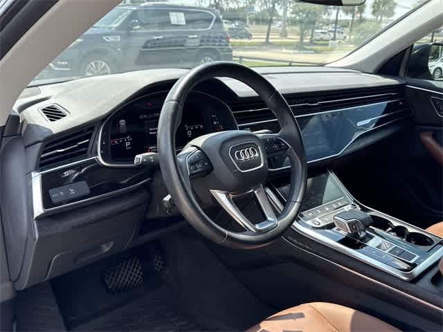 Thumbnail: 2022 Audi Q8 - 9