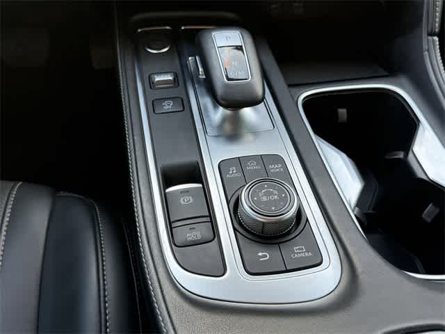 Thumbnail: 2022 INFINITI QX60 - 19