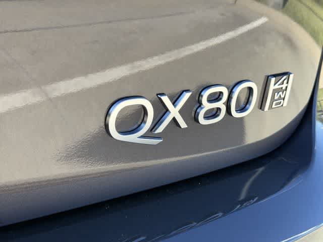 Thumbnail: 2026 INFINITI QX80 - 5