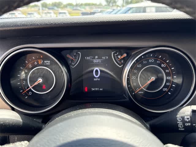 Thumbnail: 2022 Jeep Wrangler - 22