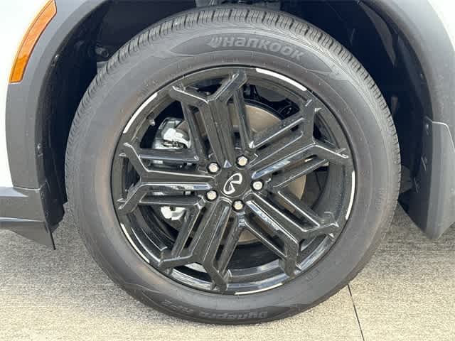 Thumbnail: 2026 INFINITI QX60 - 7