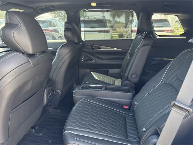 Thumbnail: 2026 INFINITI QX60 - 14