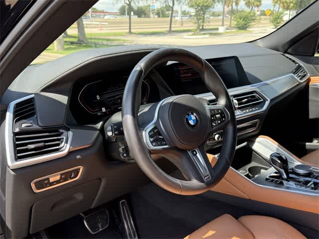 Thumbnail: 2022 BMW X6 - 10