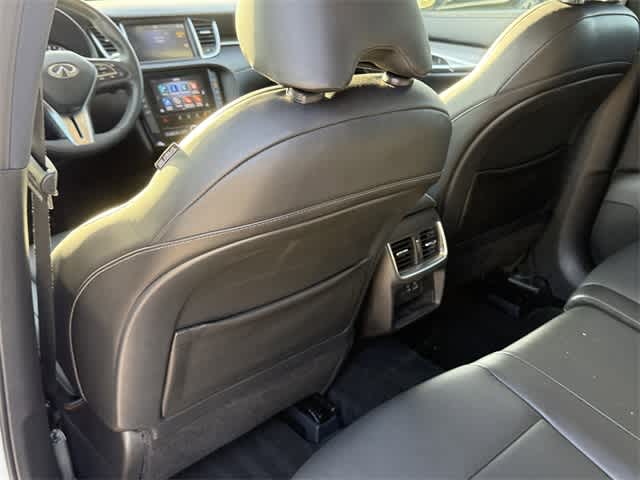 Thumbnail: 2022 INFINITI QX50 - 15