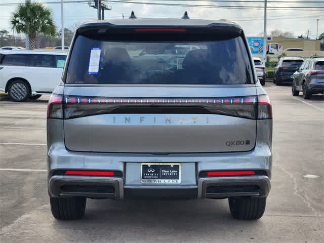 Thumbnail: 2026 INFINITI QX80 - 5