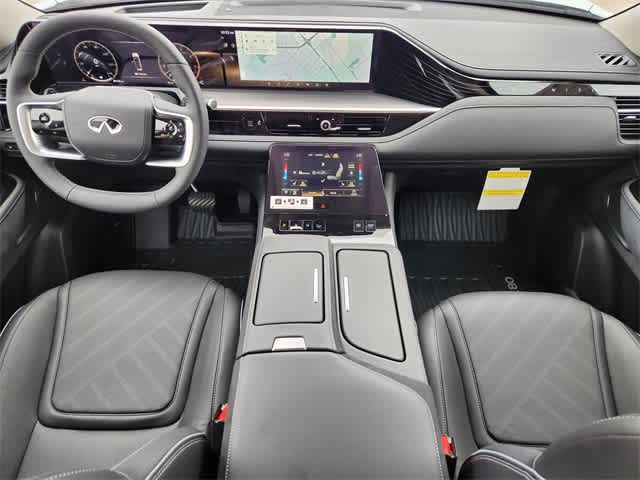 Thumbnail: 2026 INFINITI QX80 - 10