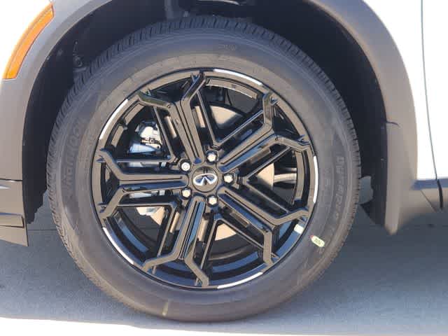 Thumbnail: 2026 INFINITI QX60 - 8