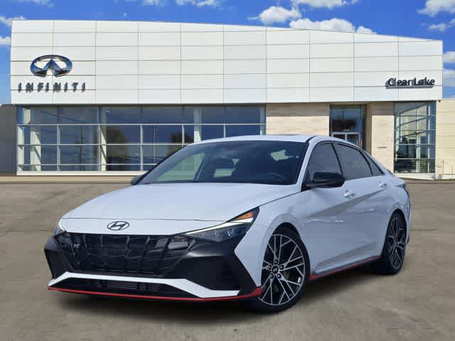 Thumbnail: 2022 Hyundai Elantra - 1