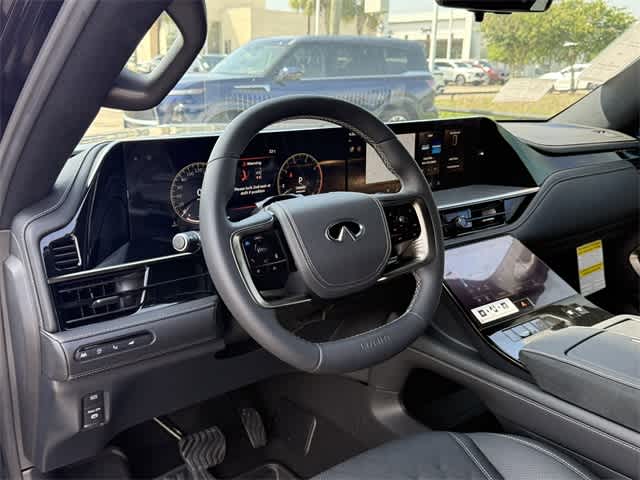 Thumbnail: 2025 INFINITI QX80 - 9