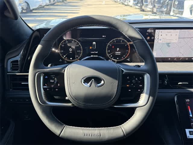 Thumbnail: 2026 INFINITI QX80 - 19