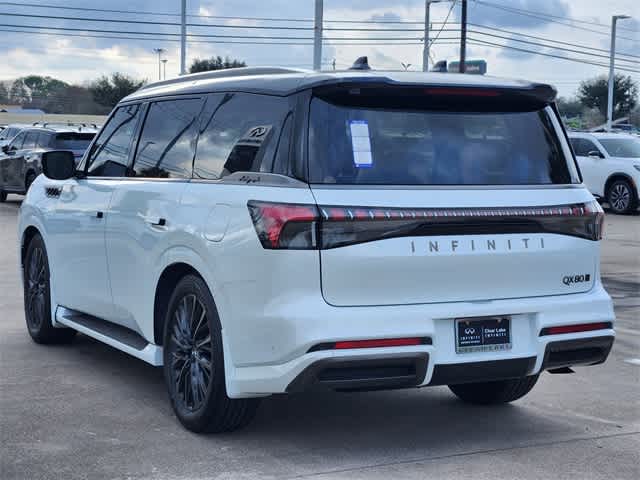 Thumbnail: 2026 INFINITI QX80 - 4