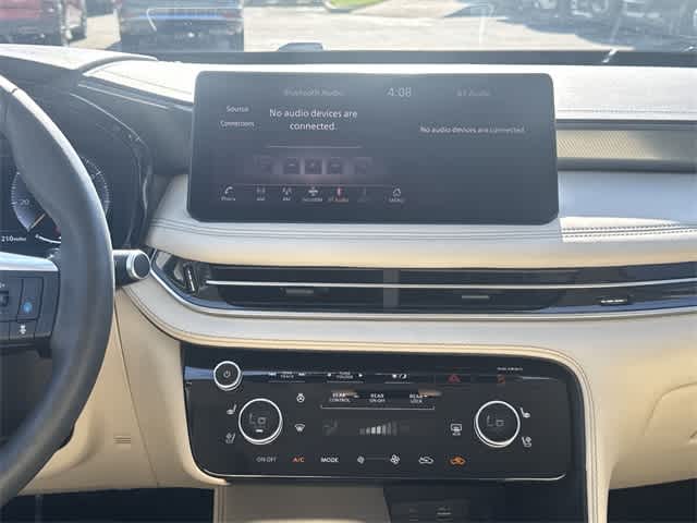 Thumbnail: 2025 INFINITI QX60 - 18