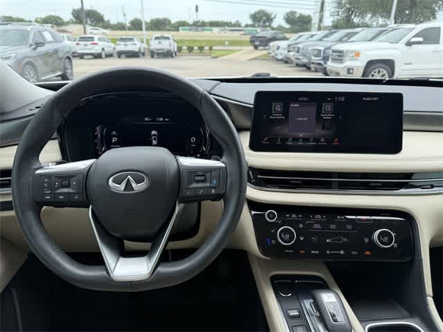 Thumbnail: 2023 INFINITI QX60 - 16