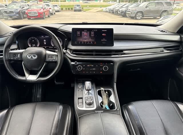 Thumbnail: 2022 INFINITI QX60 - 15