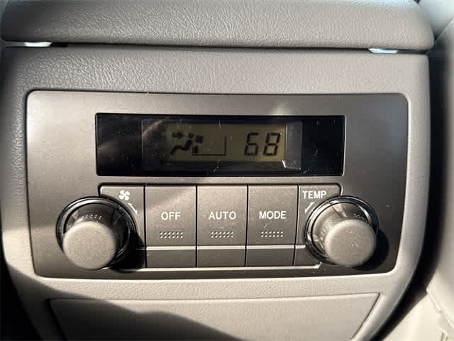 Thumbnail: 2009 Toyota Highlander - 21