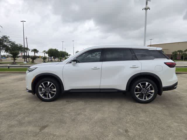 Thumbnail: 2026 INFINITI QX60 - 3