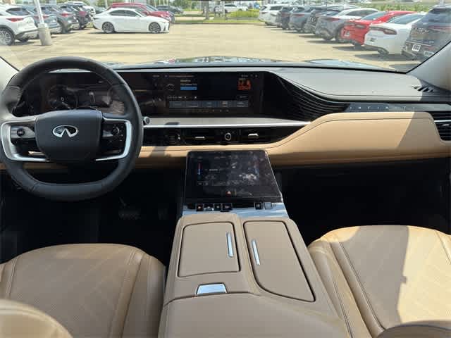 Thumbnail: 2025 INFINITI QX80 - 24