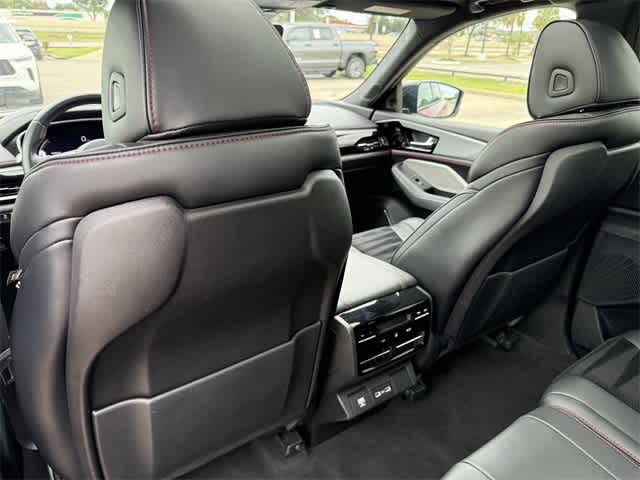 Thumbnail: 2022 Acura MDX - 12