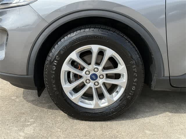 Thumbnail: 2022 Ford Escape - 7