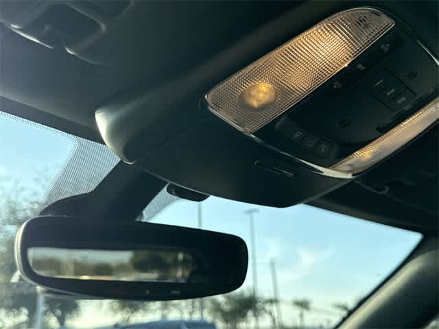 Thumbnail: 2017 Jeep Grand Cherokee - 24