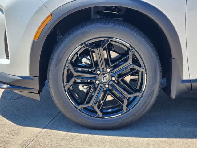 Thumbnail: 2026 INFINITI QX60 - 8