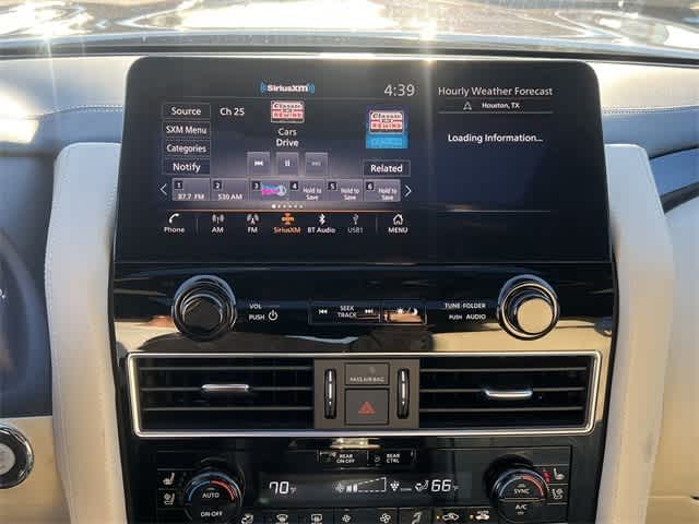 Thumbnail: 2022 INFINITI QX80 - 20